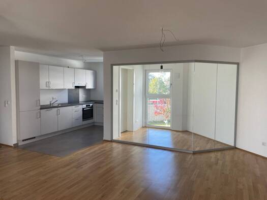 Wohnung zur Miete 1.590 € 3,5 Zimmer 95 m² Geschoss 3/4 frei ab 01.04.2026 Baltrumer Straße 10 Thon Nürnberg 90425