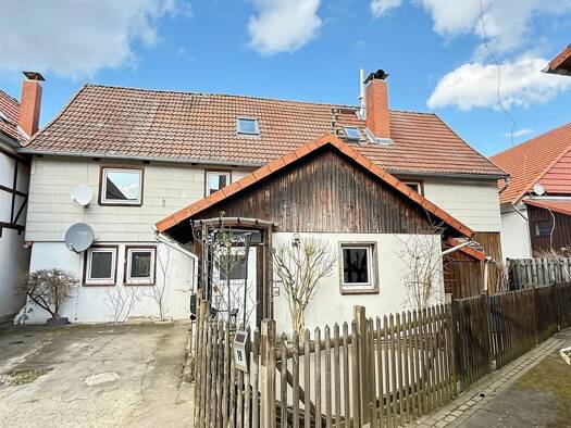 Einfamilienhaus zum Kauf 130.000 € 8 Zimmer 195 m² 230 m² Grundstück Sattenhausen Gleichen 37130