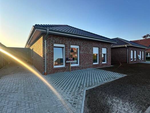 Doppelhaushälfte zum Kauf - Erstbezug 329.000 € 4 Zimmer 116,7 m² Schifferstraße 95 Ostrhauderfehn 26842