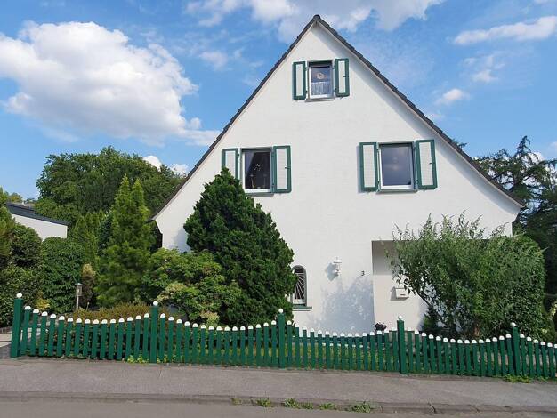 Einfamilienhaus zum Kauf provisionsfrei 780.000 € 12 Zimmer 323 m² 833 m² Grundstück Süd Remscheid 42859