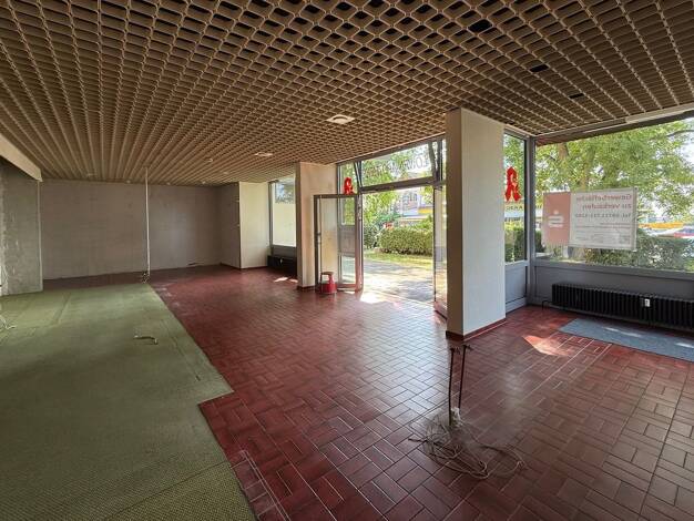 Laden zur Miete provisionsfrei 1.250 € 5 Zimmer 128 m² Verkaufsfläche Niederwerrn 97464