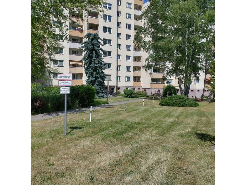 Wohnung zur Miete 780 € 2,5 Zimmer 73 m² 4. Geschoss frei ab 01.08.2025 Buckow Berlin 12353