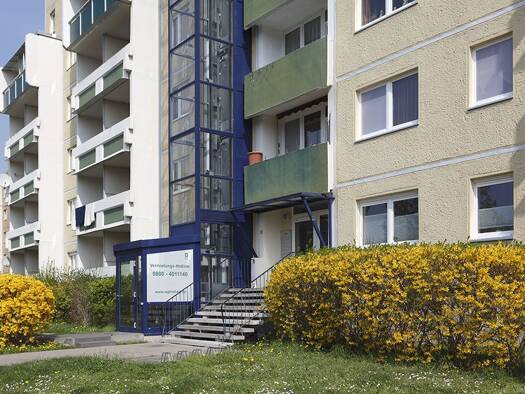 Studio zur Miete 236 € 1 Zimmer 31,5 m² 5. Geschoss Weißenfelser Straße 23 Silberhöhe Halle (Saale) 06132