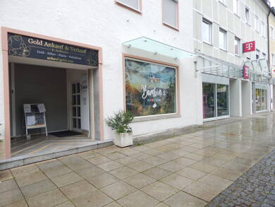 Laden zur Miete 1.000 € 77 m² Verkaufsfläche Hauptstr. 27 Freilassing Freilassing 83395