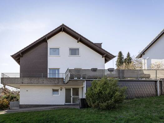 Doppelhaushälfte zum Kauf 310.000 € 5 Zimmer 162,9 m² 297 m² Grundstück Schwelm 58332