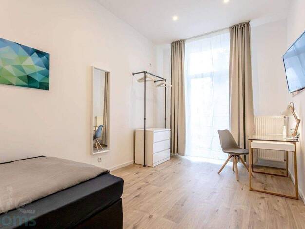 WG-Zimmer zur Miete Wohnen auf Zeit 700 € 16 m² 2. Geschoss frei ab 30.09.2025 Schwanthalerstraße 00 Sachsenhausen Frankfurt am Main 60596