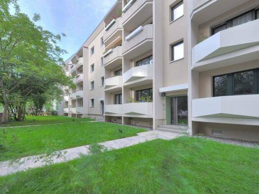 Wohnung zur Miete 645 € 3 Zimmer 71,3 m² 2. Geschoss Kleine Ulrichstraße 5 Altstadt Halle 06108