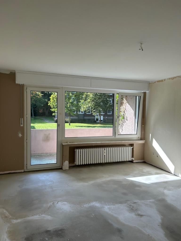 Wohnung zur Miete 489 € 2 Zimmer 64 m²<br/>Wohnfläche EG<br/>Geschoss 15.11.2024<br/>Verfügbarkeit Kafkastraße 13 Scharnhorst - Ost Dortmund 44328