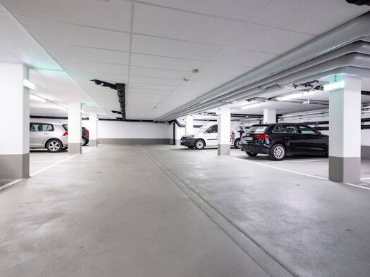 Tiefgarage zur Miete 80 € Scheurlstraße 6 Glockenhof Weiterer Innenstadtgürtel Süd 90478
