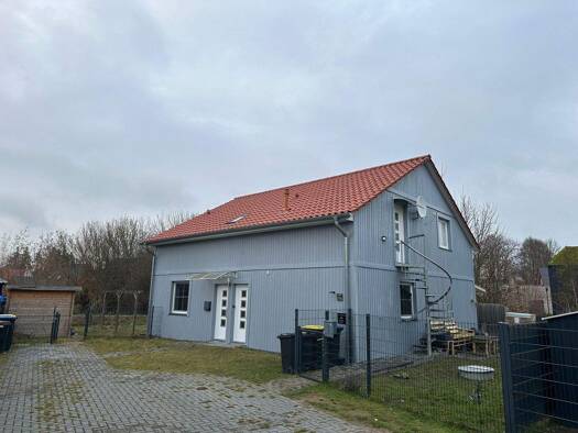 Mehrfamilienhaus zum Kauf 405.000 € 6 Zimmer 151,8 m² 1.060 m² Grundstück Altenmedingen 29575