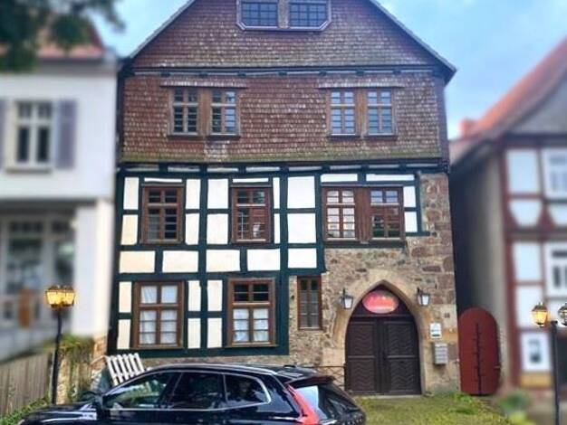 Bürofläche zur Miete 1.400 € 7 Zimmer 150 m² Bürofläche Fritzlar 34560