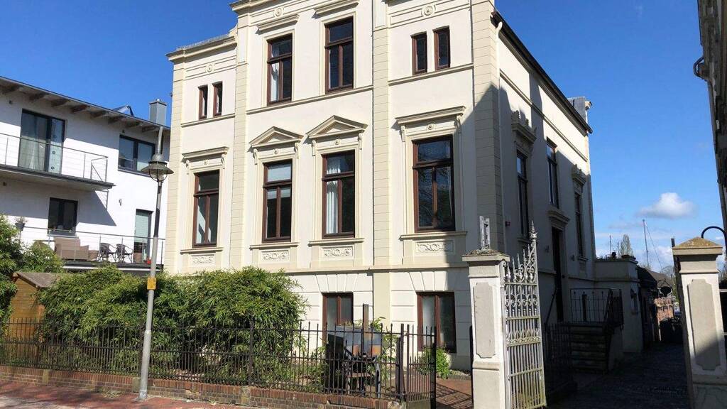 Bürofläche zur Miete 1.050 € 6 Zimmer 120 m² Bürofläche Mitteldeichstraße 11 Brake 26919