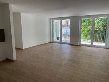 Wohnung zur Miete 1.075 € 3 Zimmer 93,9 m² 1. Geschoss frei ab 01.12.2024 Eintrachtstraße 9 Mitte Schwerte 58239