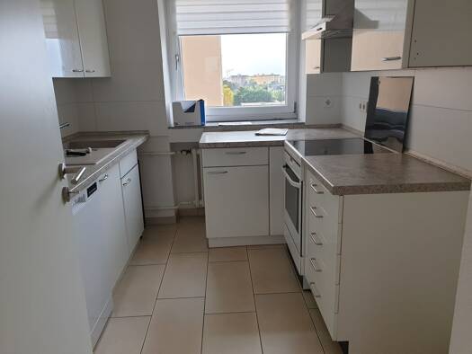 Wohnung zur Miete 780 € 3 Zimmer 74 m² Geschoss 6/7 frei ab 01.05.2026 Hilden 40724