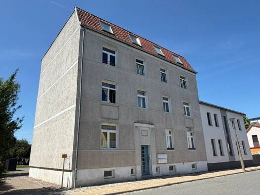 Wohnung zum Kauf 58.000 € 3 Zimmer 55,3 m² 1. Geschoss Güstrow Güstrow 18273