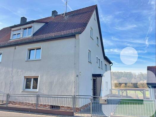 Doppelhaushälfte zum Kauf 225.000 € 6 Zimmer 169 m² 400 m² Grundstück Bernlohe Roth 91154