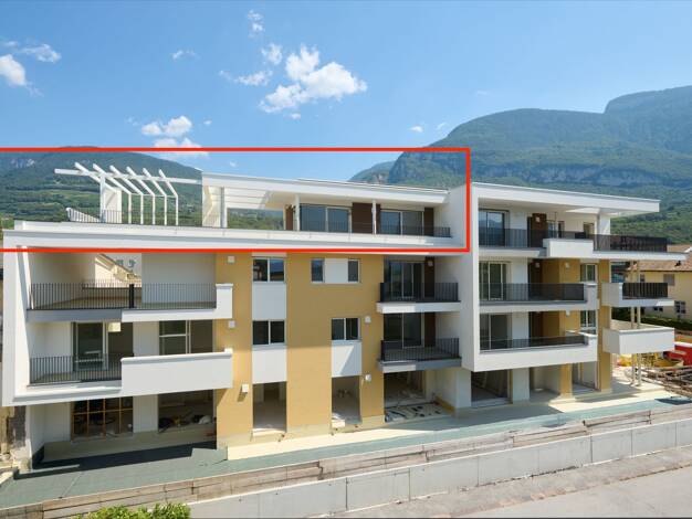 Penthouse zum Kauf - Erstbezug provisionsfrei 775.000 € 4 Zimmer 98 m² frei ab 30.11.2026 Boznerstraße 91 Neumarkt 39044