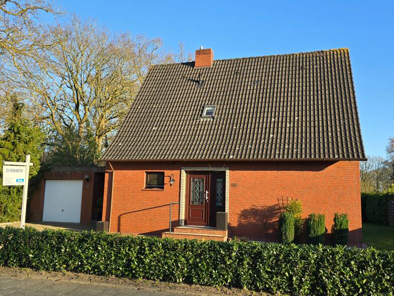 Einfamilienhaus zum Kauf 210.000 € 5 Zimmer 120 m² 1.084 m² Grundstück frei ab sofort Collinghorst Rhauderfehn 26817