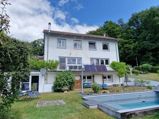 Mehrfamilienhaus zum Kauf 820.000 € 8 Zimmer 246 m² 1.162 m² Grundstück Neuenbürg 75305