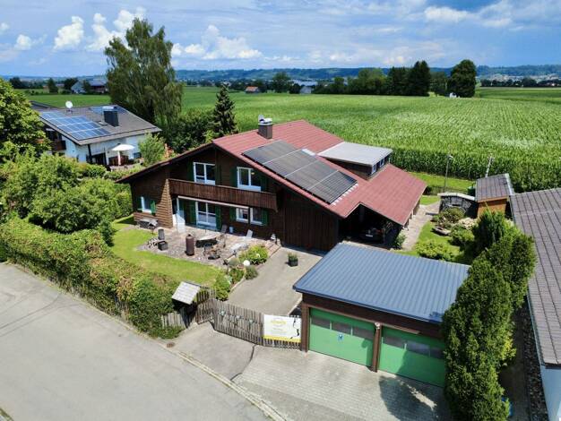 Einfamilienhaus zum Kauf 7 Zimmer 221 m² 930 m² Grundstück Bad Grönenbach Bad Grönenbach 87730