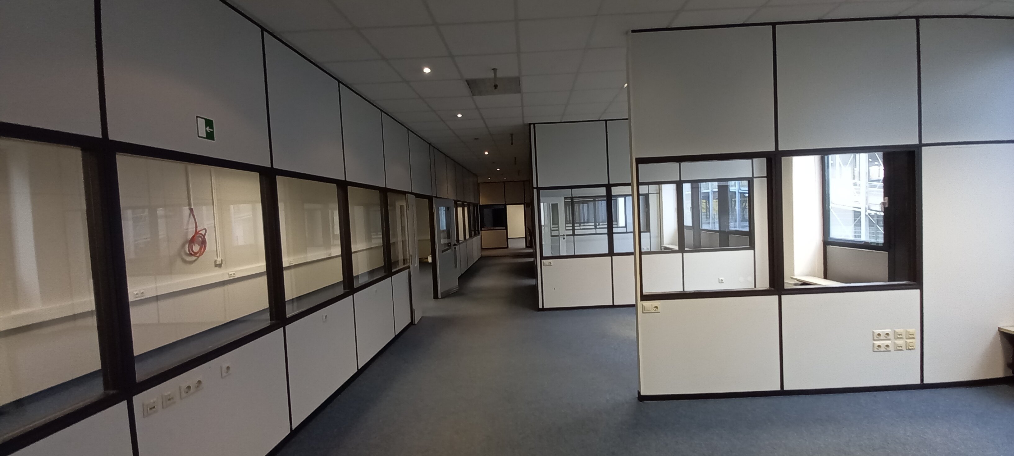 Büro-/Praxisfläche zur Miete 5 € 401 m²<br/>Bürofläche von 401 m² bis 401 m²<br/>Teilbarkeit Waldau Kassel 34123