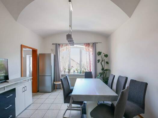 Wohnung zum Kauf 199.000 € 4 Zimmer 82 m² 2. Geschoss frei ab sofort Wurmannsquick 84329
