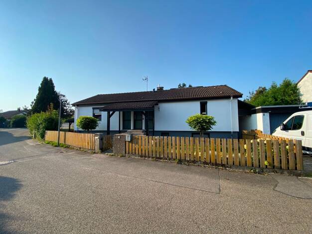 Einfamilienhaus zum Kauf provisionsfrei 624.000 € 4 Zimmer 130 m² 855 m² Grundstück frei ab 01.09.2026 Altfraunhofen Altfraunhofen 84169