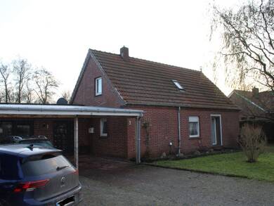 Einfamilienhaus zum Kauf 195.000 € 6 Zimmer 180 m² 1.371 m² Grundstück Blomberg 26487