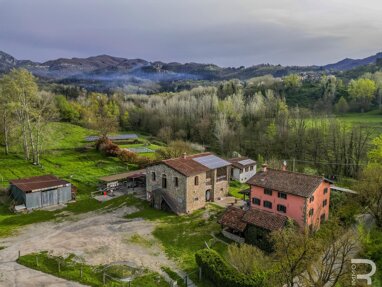 Rustico zum Kauf 1.350.000 € 10 Zimmer 650 m² 14.000 m² Grundstück frei ab sofort Castiglione di Garfagnana 55033