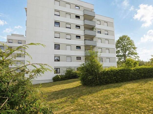 Wohnung zum Kauf 379.000 € 4 Zimmer 106,9 m² EG frei ab 01.11.2026 Höchberg 97204