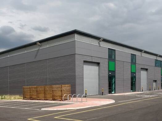 Halle/Industriefläche zur Miete - Erstbezug 2.600 m² Lagerfläche teilbar ab 650 m² Rödelheim Frankfurt am Main 60489