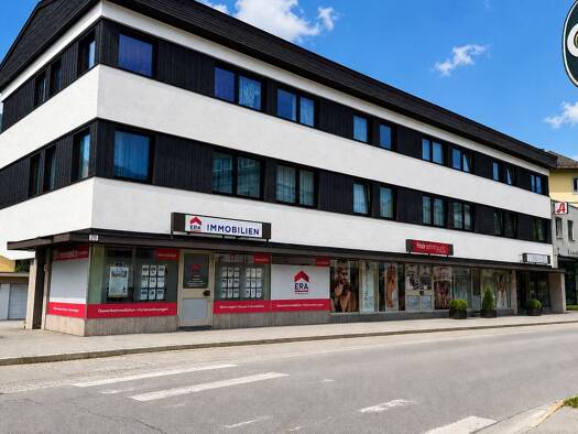 Bürogebäude zum Kauf als Kapitalanlage geeignet 2.200.000 € 760 m² 927 m² Grundstück Lienz 9900