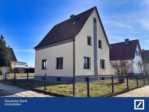 Einfamilienhaus zum Kauf 359.000 € 4 Zimmer 102,9 m² 813 m² Grundstück Oschersleben 39387