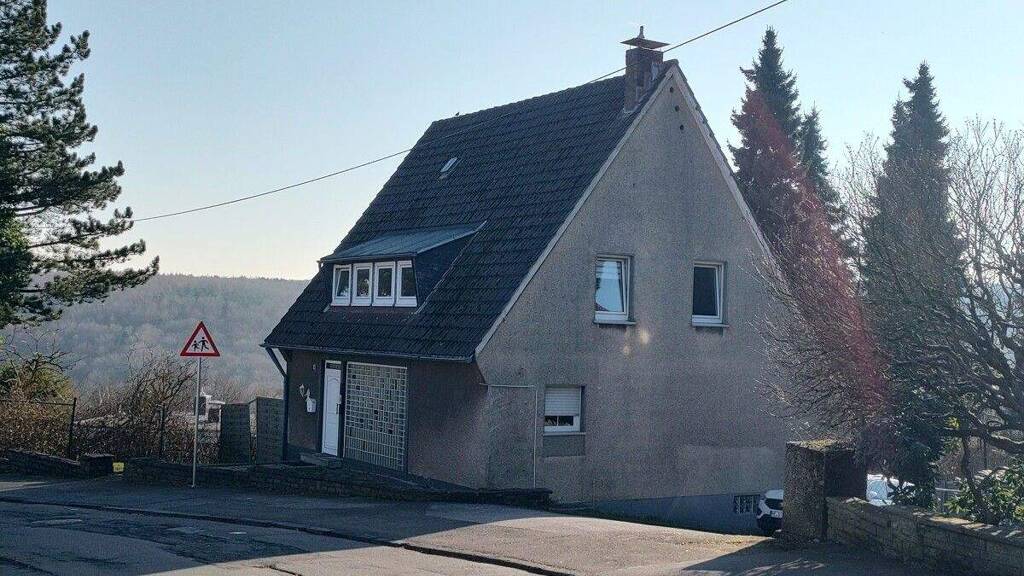 Einfamilienhaus zum Kauf 595.000 € 4 Zimmer 134 m² 1.448 m² Grundstück Innen Remscheid 42855