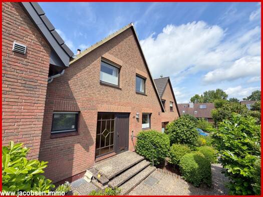 Reihenmittelhaus zum Kauf 275.000 € 5 Zimmer 111,1 m² 429 m² Grundstück Schleswig 24837