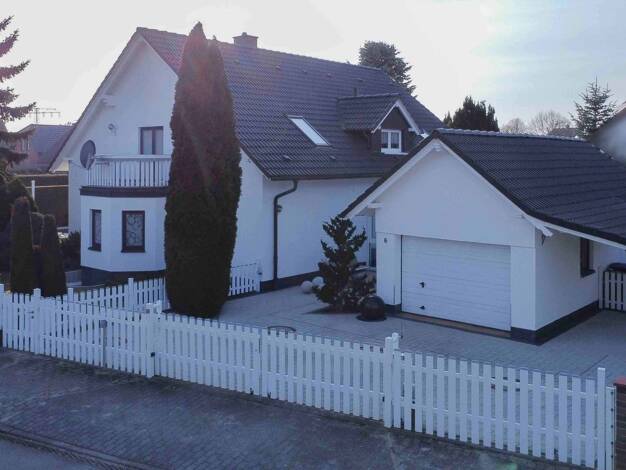 Einfamilienhaus zum Kauf 450.000 € 6 Zimmer 265 m² 987 m² Grundstück Criewen Schwedt/Oder 16303