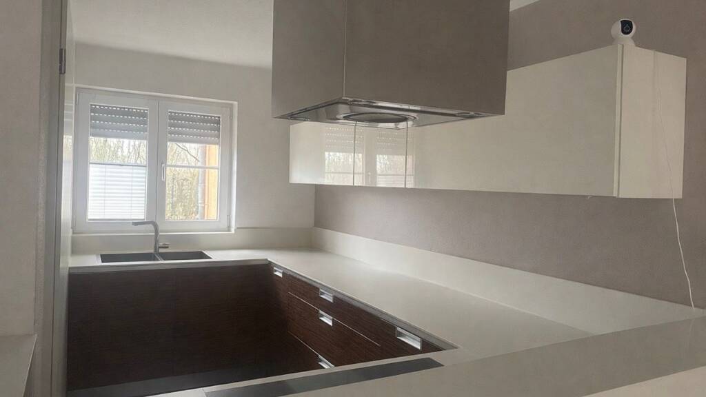 Reihenhaus zur Miete 3.800 € 5 Zimmer 210 m² 240 m² Grundstück frei ab 01.08.2026 Feldmoching-Hasenbergl München 80995