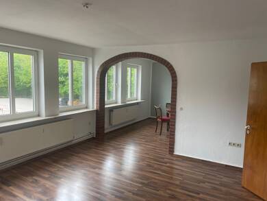 Wohnung zur Miete 550 € 3,5 Zimmer 110 m² Geschoss 1/3 Grünenplan Delligsen 31073