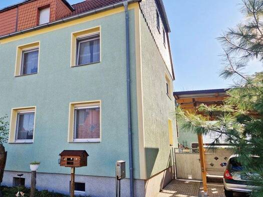 Doppelhaushälfte zum Kauf 249.000 € 6 Zimmer 120 m² 1.000 m² Grundstück Korbetha Schkopau 06258