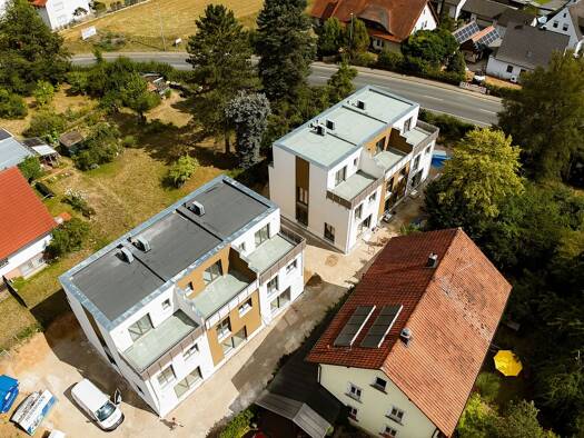 Reihenhaus zur Miete 2.100 € 4 Zimmer 132 m² 96 m² Grundstück frei ab 01.10.2026 Raiffeisenstraße 7 Dormitz 91077