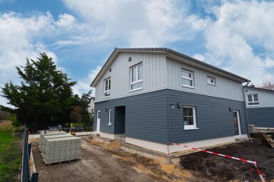 Einfamilienhaus zur Miete 1.562 € 5 Zimmer 142 m² 484 m² Grundstück Waldstraße 7 Adelheidsdorf Adelheidsdorf 29352