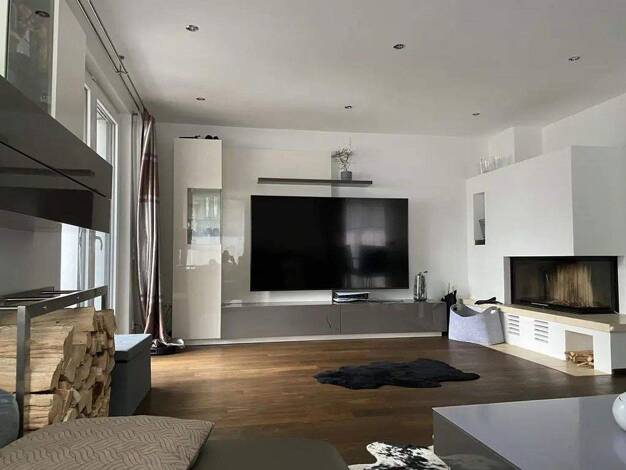 Doppelhaushälfte zum Kauf provisionsfrei 1.497.000 € 6 Zimmer 191 m² 316 m² Grundstück Bahnhofstraße 4b Planegg 82152