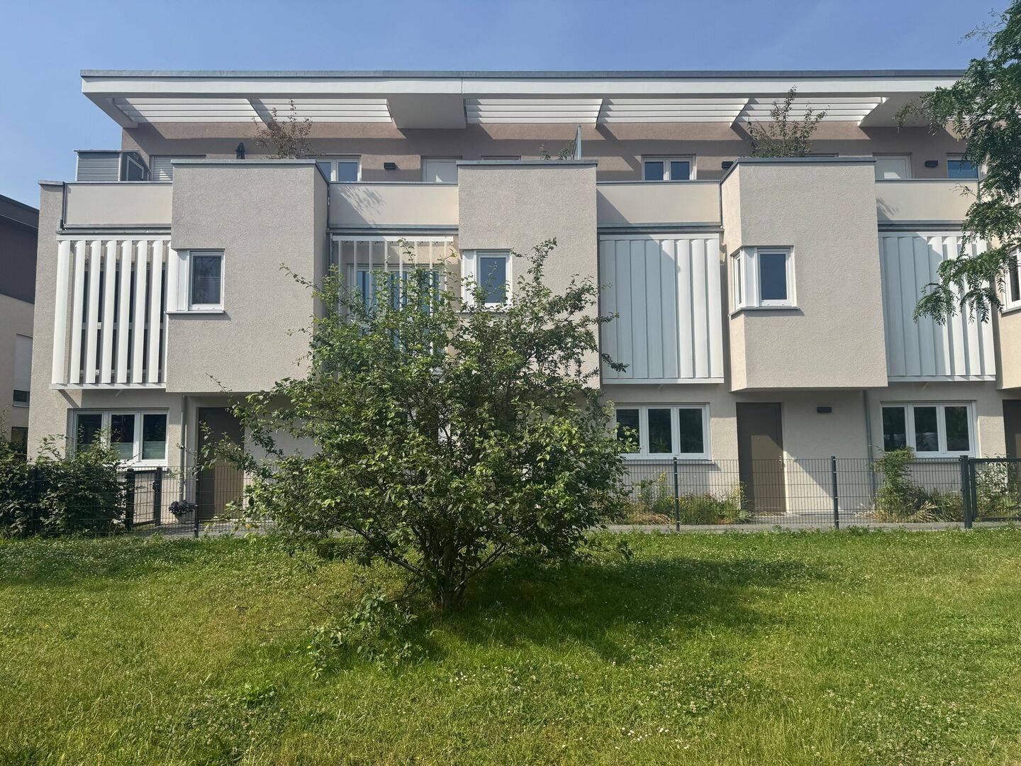 Property thumbnail 4