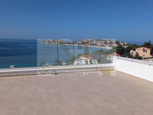 Wohnung zum Kauf - Erstbezug 290.000 € 3 Zimmer 100 m² Geschoss 2/2 Marina 21222