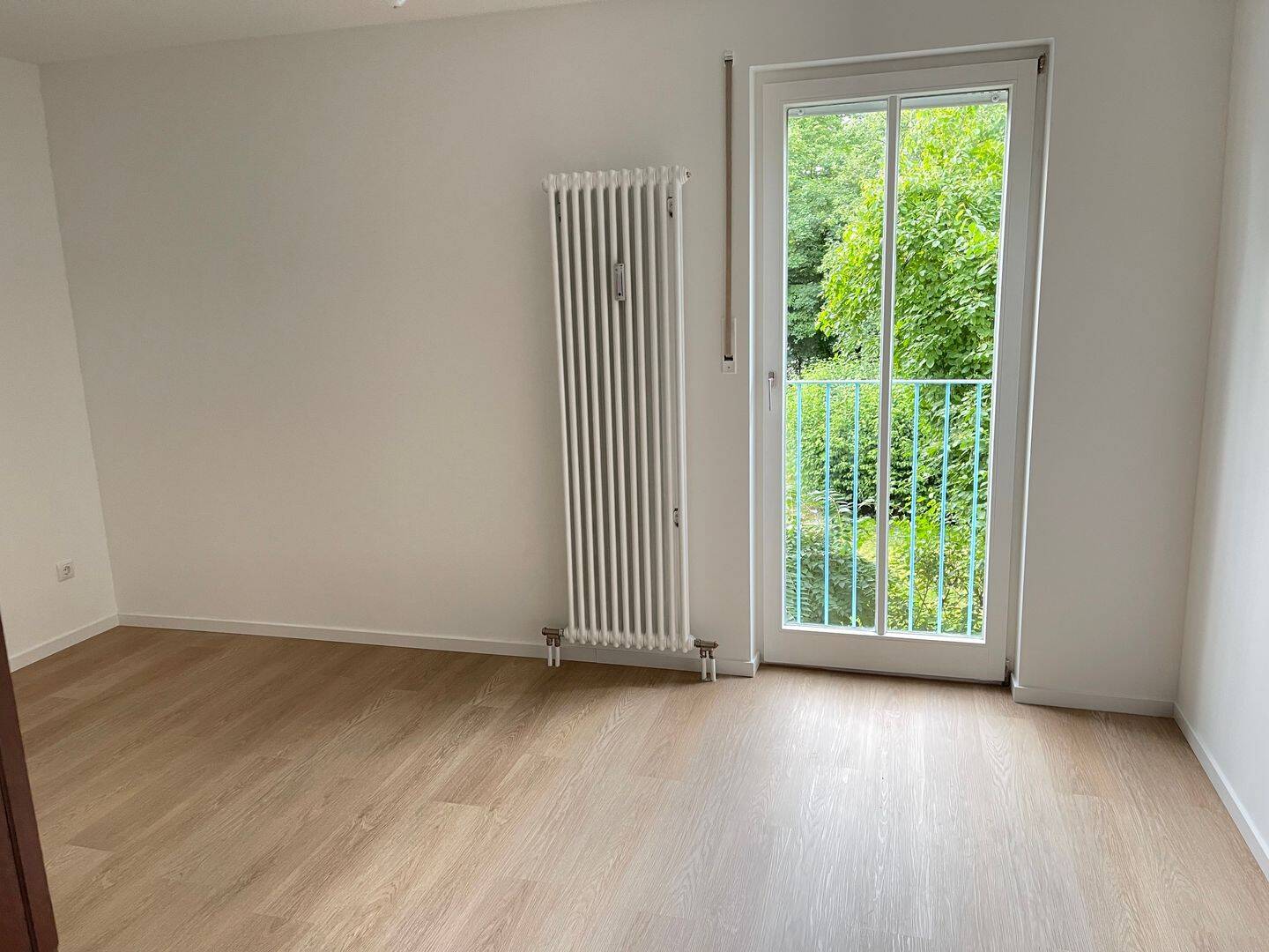 Freie 2 Zi. Whg. Moosach ruhig und grün nh. OEZ ohne Käuferprovision – Werner-Friedmann-Bogen 5, 80933 München – Vorschaubild 3