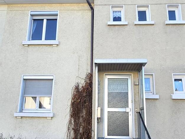Reihenmittelhaus zum Kauf 200.000 € 4,5 Zimmer 90 m² 412 m² Grundstück frei ab sofort Herbrechtingen Herbrechtingen 89542