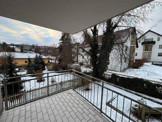 Wohnung zur Miete 280 € 1,5 Zimmer 40 m² frei ab sofort Äußere Crimmitschauer Straße 69 c Meerane 08393