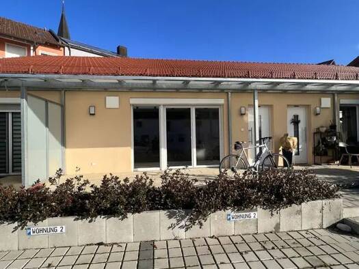 Terrassenwohnung zur Miete 730 € 3 Zimmer 86,5 m² Geschoss EG/1 frei ab sofort Eggenfeldener Straße 32 Falkenberg 84326