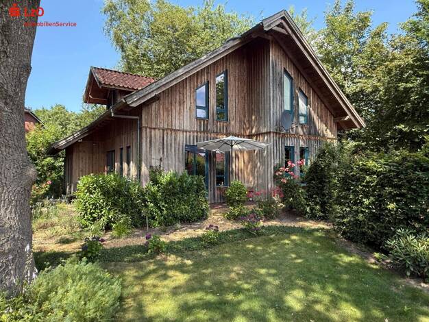 Einfamilienhaus zum Kauf 420.000 € 5 Zimmer 170 m² 872 m² Grundstück Hosüne Großenkneten 26197