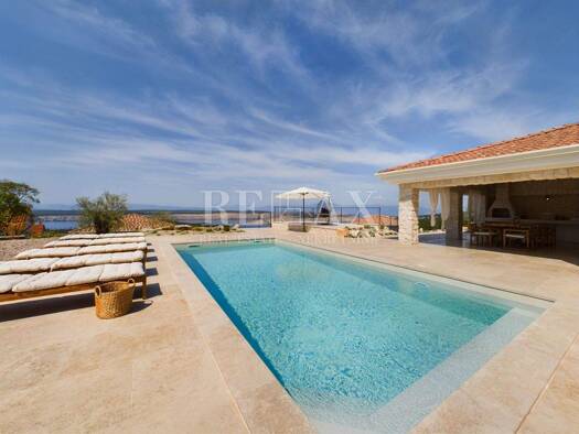 Einfamilienhaus zum Kauf 1.537.500 € 5 Zimmer 1.028 m² Grundstück Crikvenica 51260